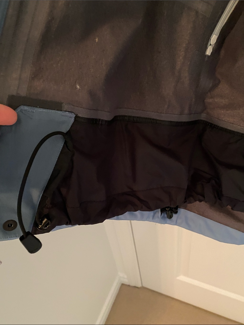 Arc’teryx Shell Jacket - Picture 5 of 12
